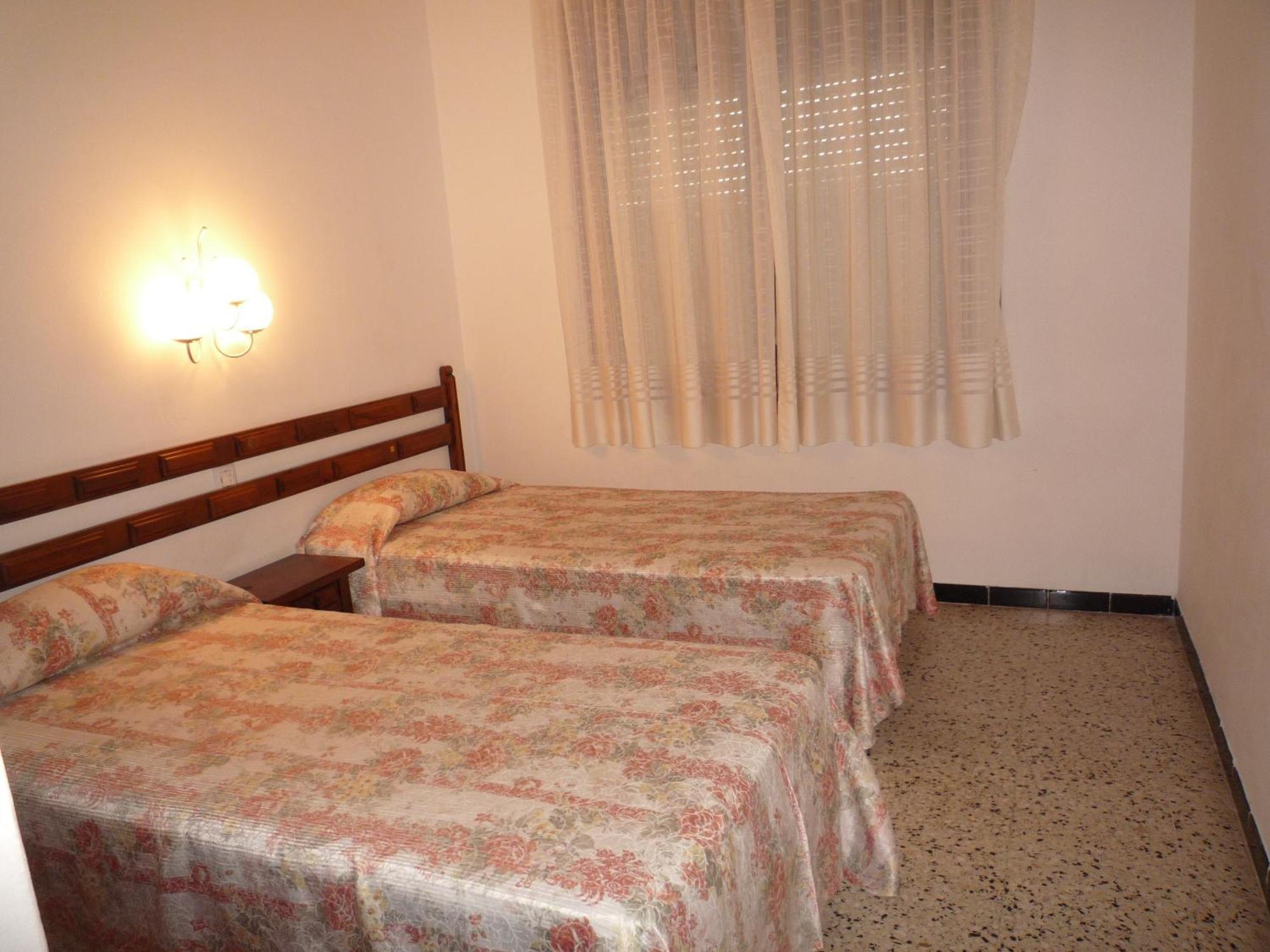 Villa Service - Apartamentos Aransol El Vendrell Δωμάτιο φωτογραφία
