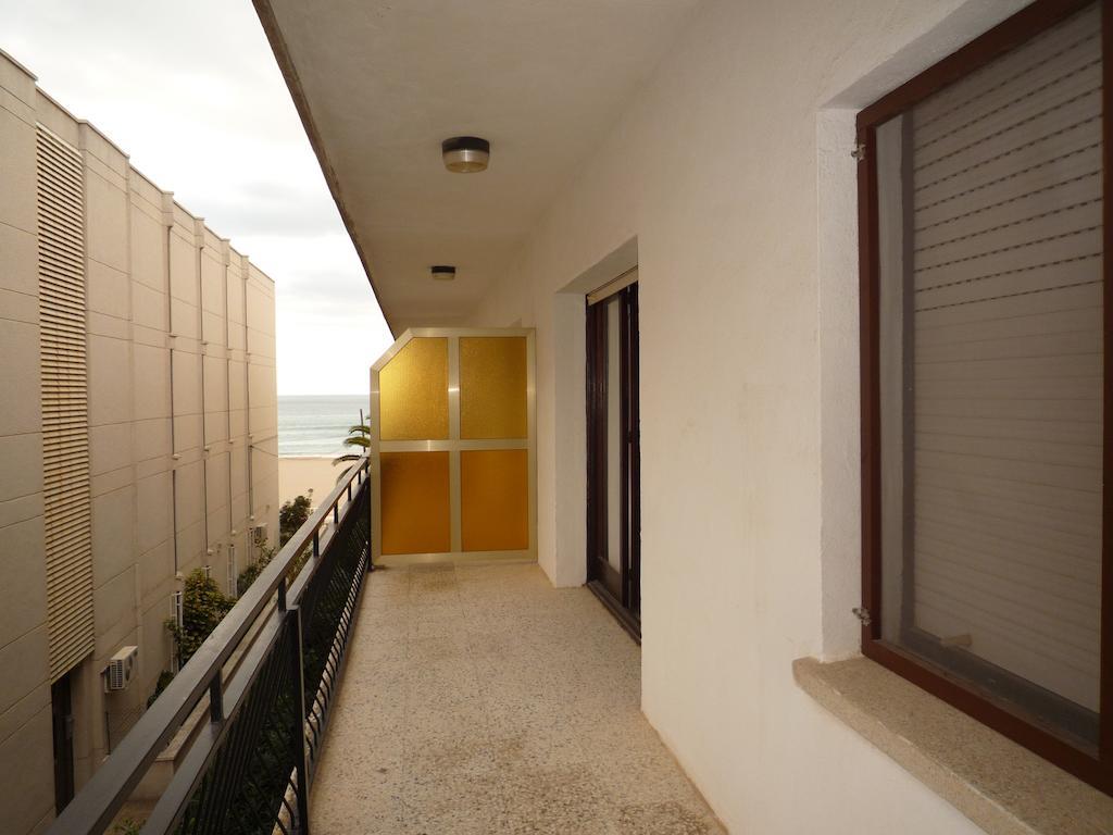 Villa Service - Apartamentos Aransol El Vendrell Δωμάτιο φωτογραφία